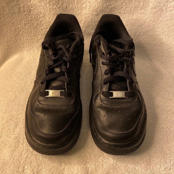 black air forces youth